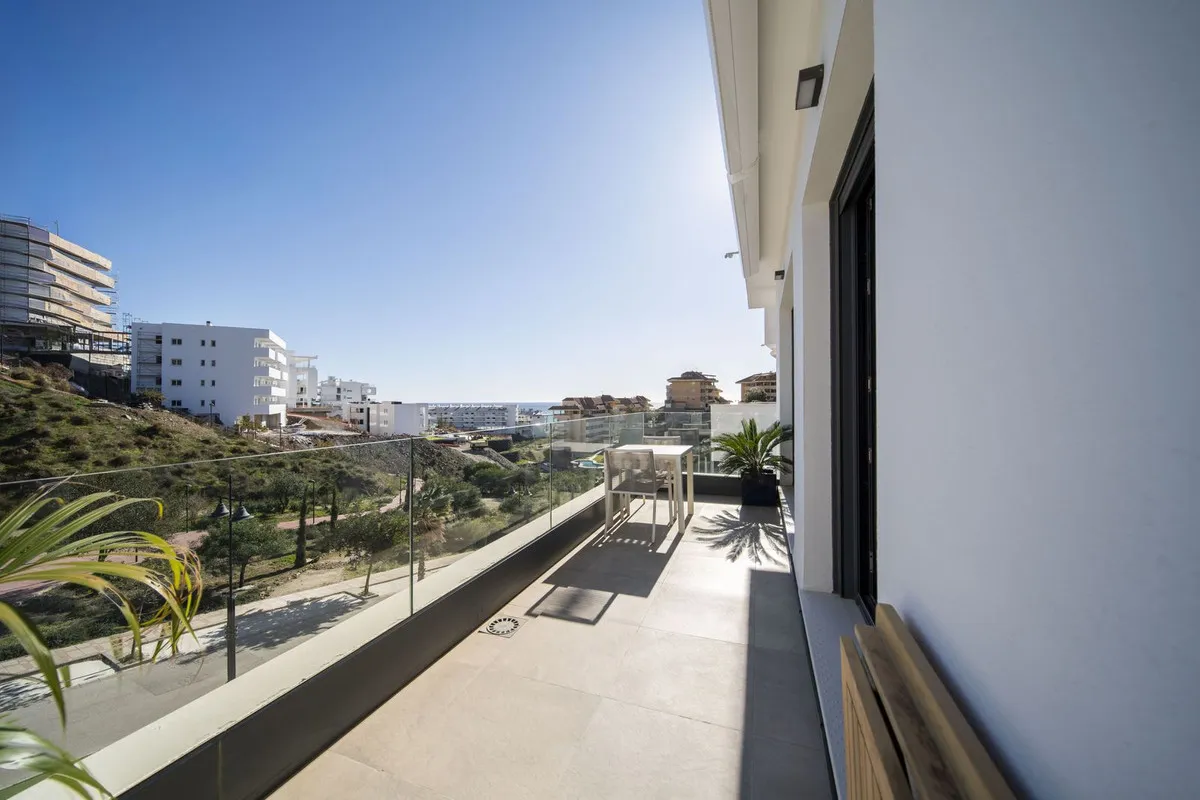 c568c1ee-8a58-4795-8592-811cac209bcd