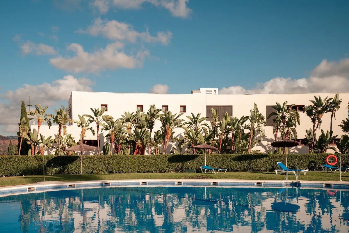 326b243f-8a76-4b21-8641-d679e2963413