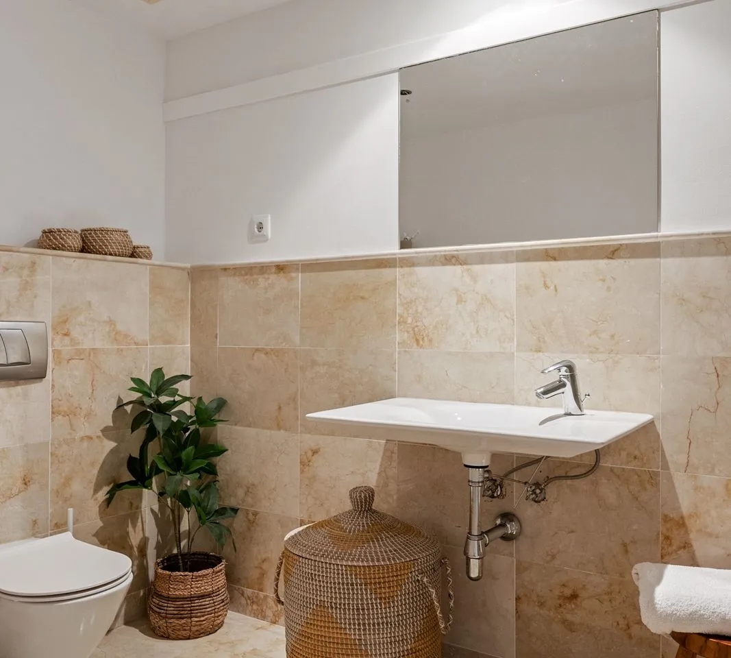 d78944d6-b439-4769-9232-bff27e496c48