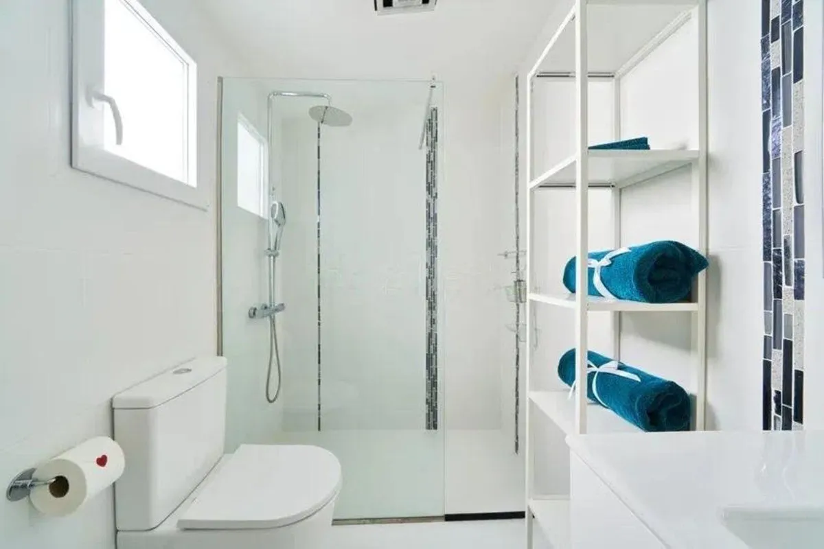 2ca6fff3-2248-4ebc-b7d5-256c349cb9b9