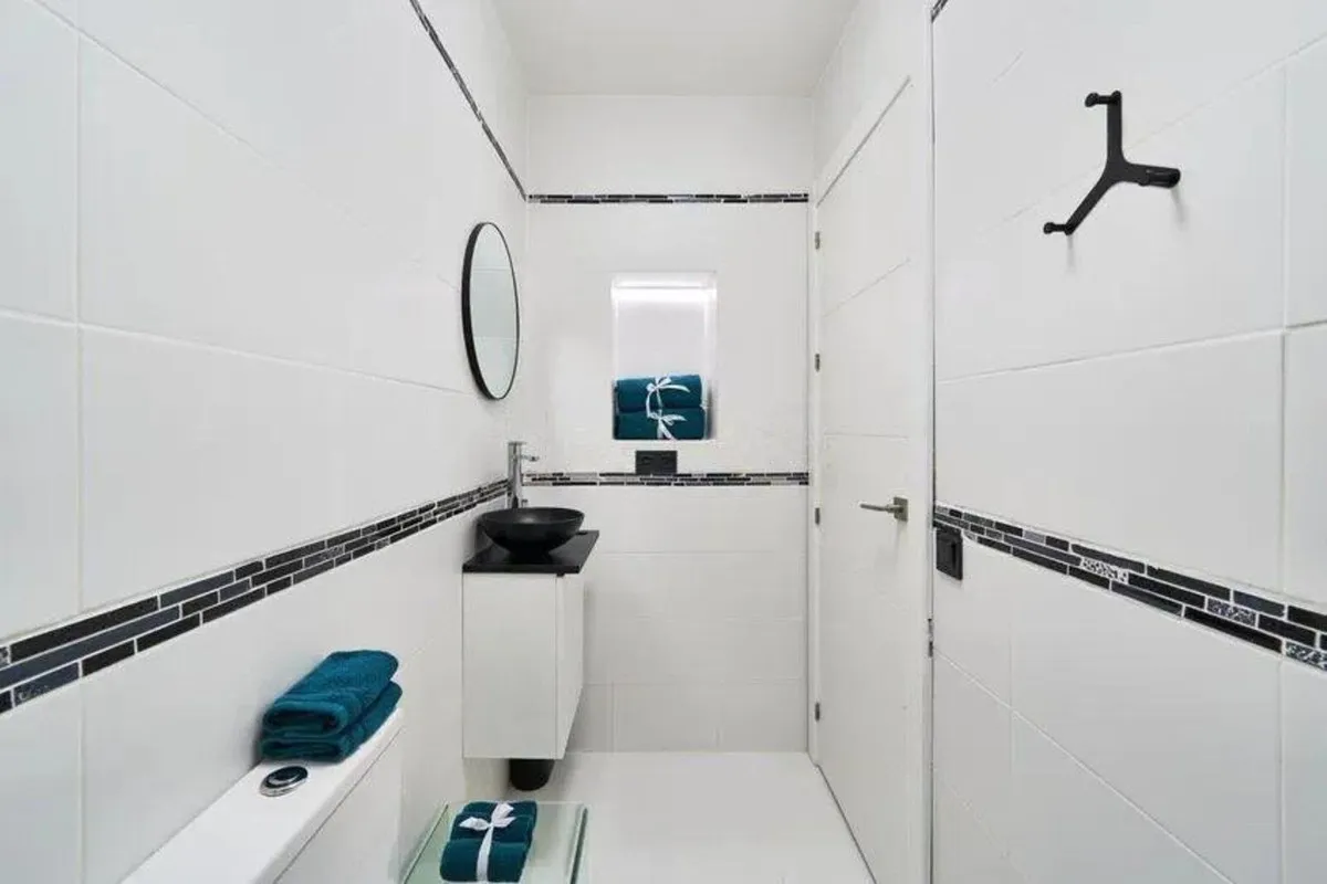 a3be8fb6-9761-499f-bc88-043ee5b792e8