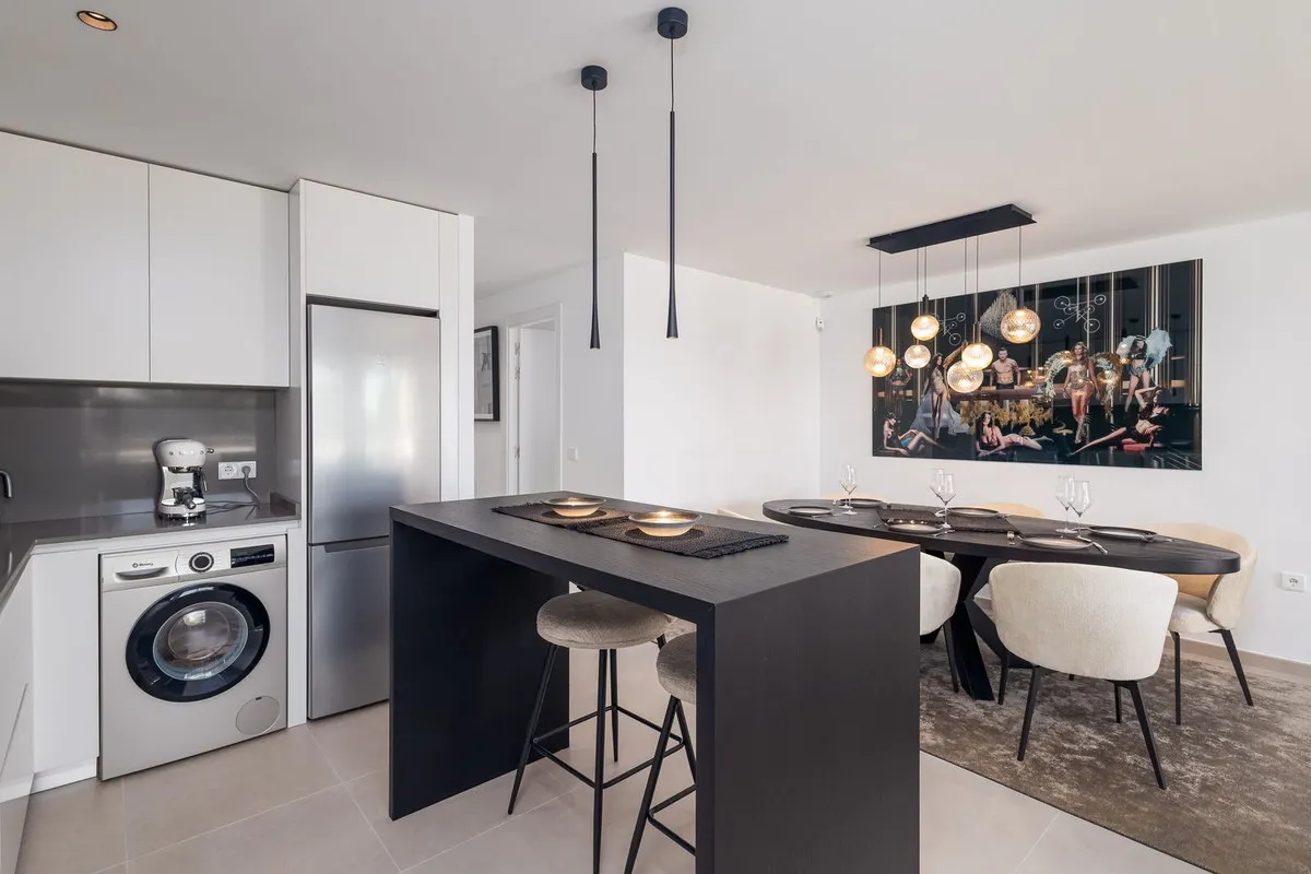 3efa67e1-a510-4879-a062-5b37da947c85