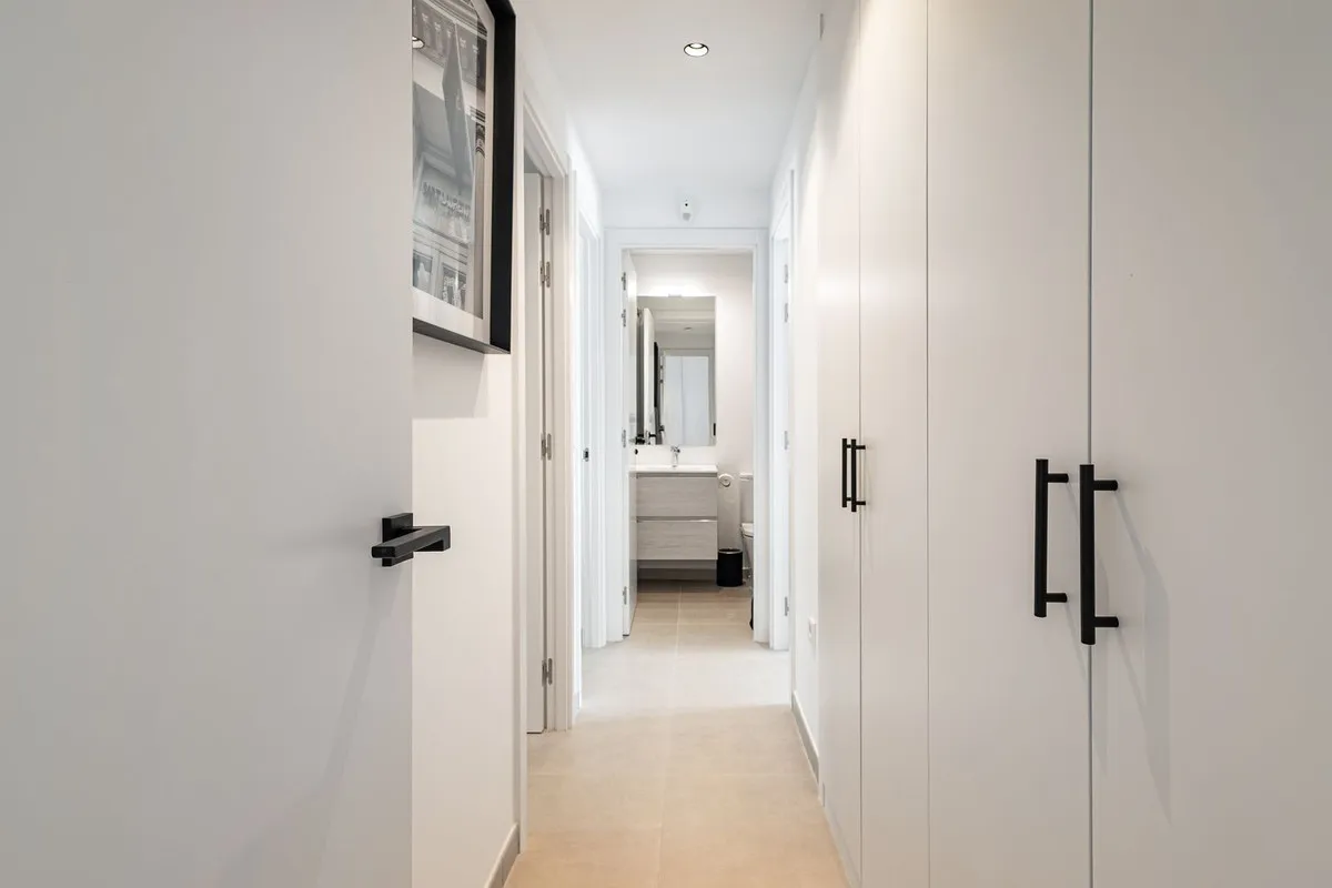 871a9cd6-076a-4761-a676-8b562b239a40