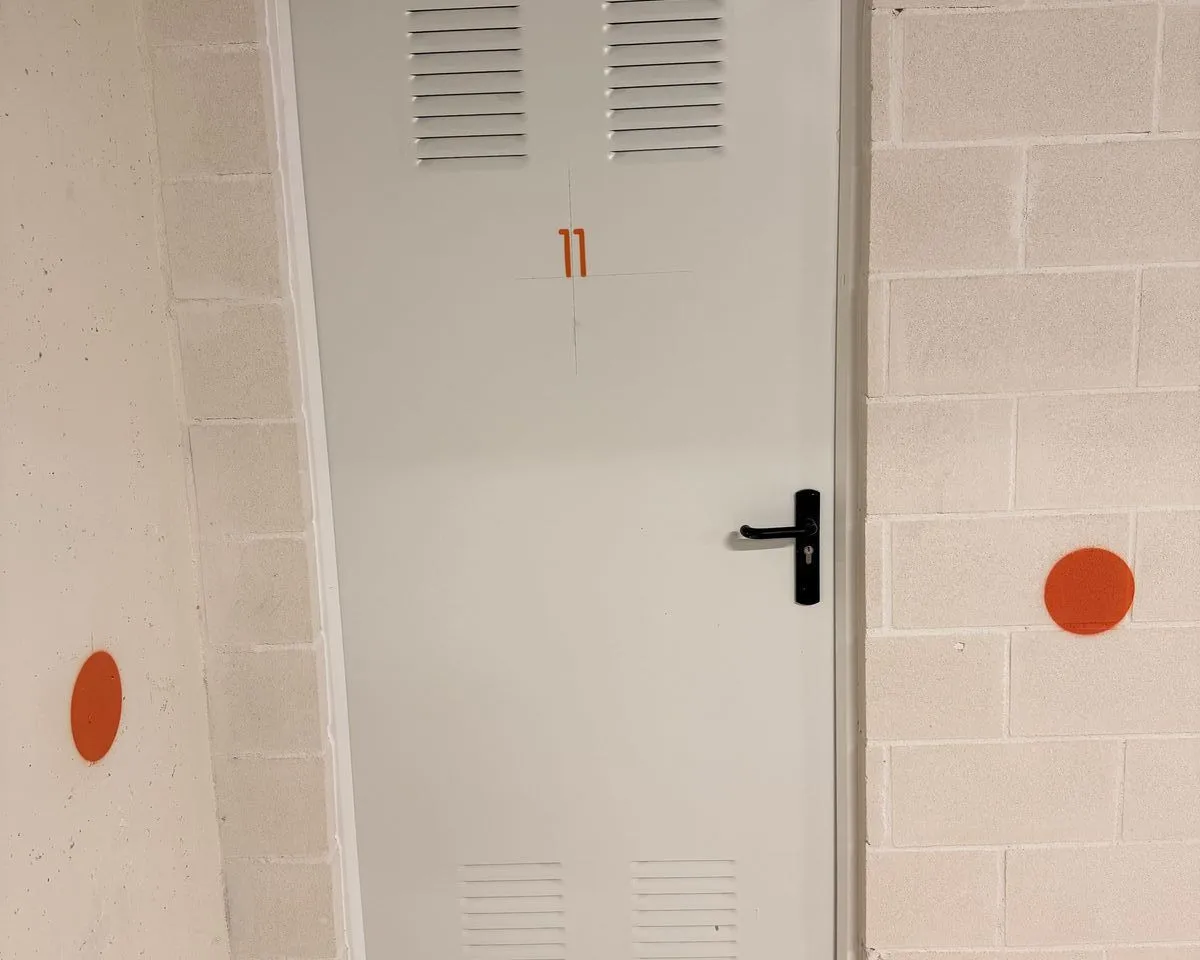 ba83e4d6-d5e7-49e0-9e82-fdaa807c592e