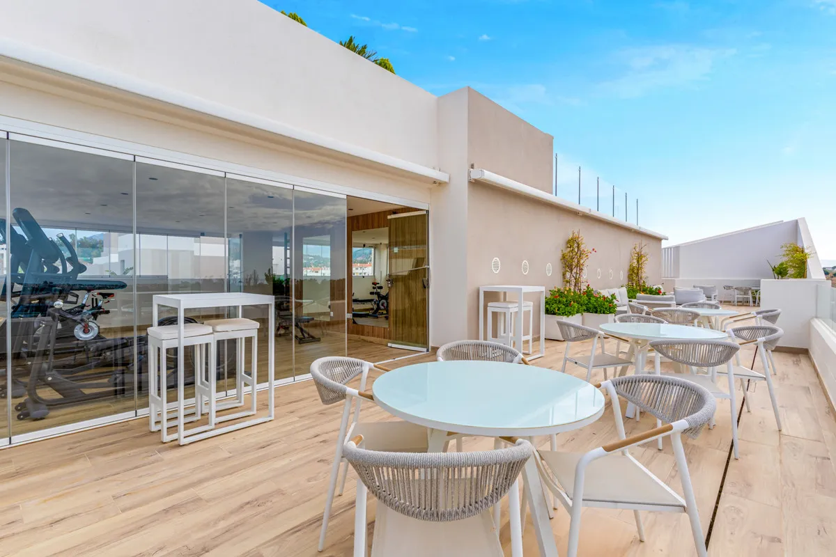 db77dd42-a224-469f-9d6e-8b0b43b0ffbd