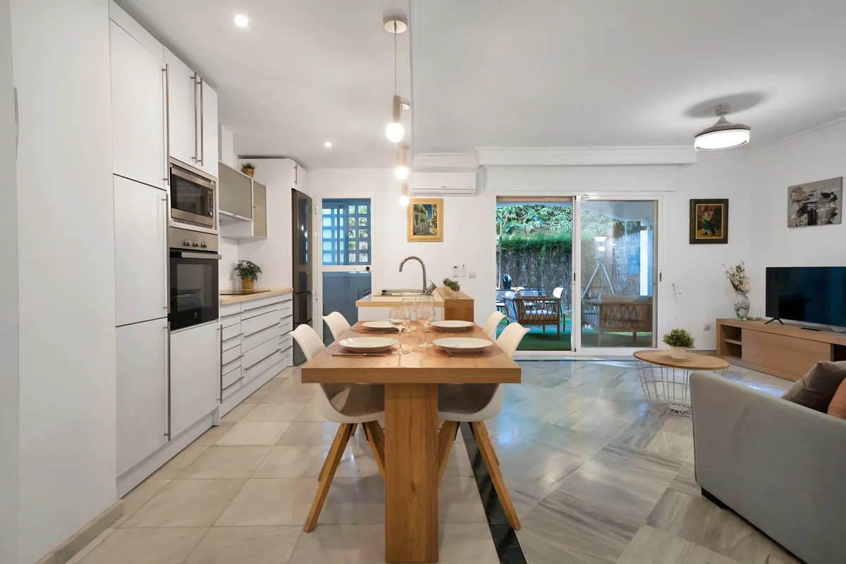 332b142a-ac83-4a1a-bc59-b5cdef4dfa8e