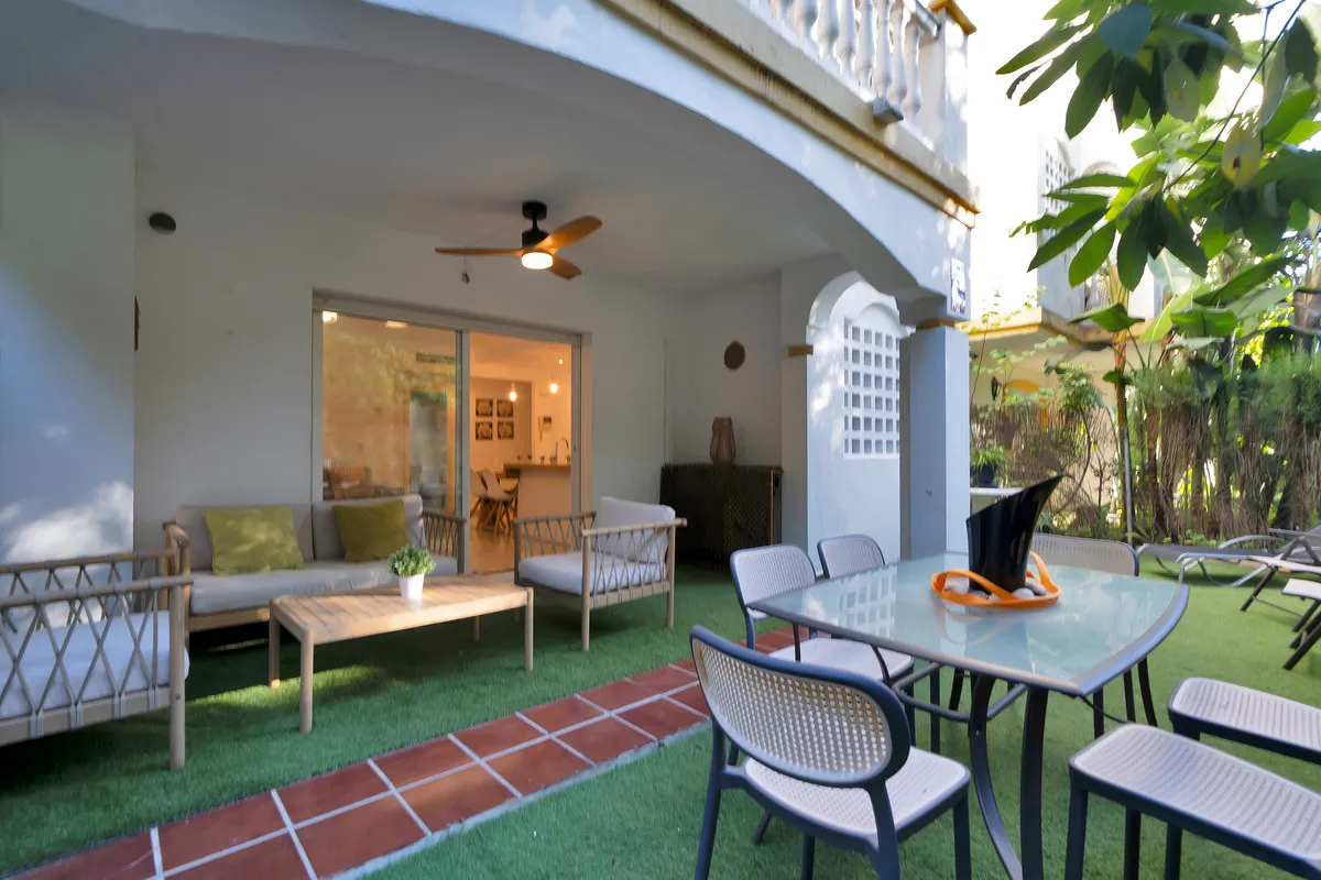 71e132b1-965e-420e-9ceb-a1a7b1955c78