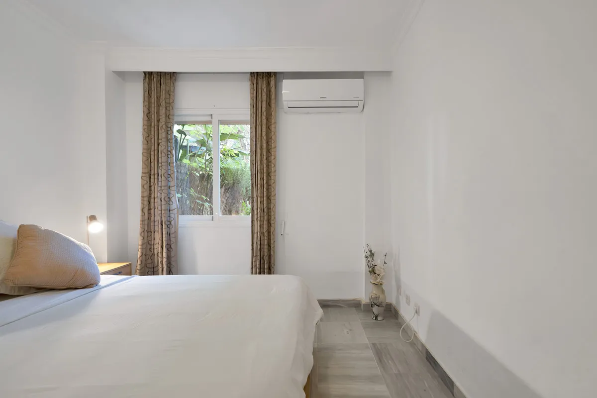 ac8fdf8f-8c5e-42ed-ade8-61297694b7af