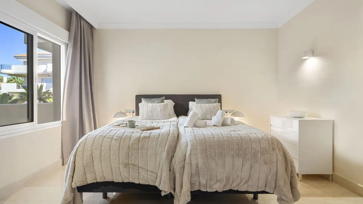 752bddeb-17e0-4514-aa46-40fa7e57886a