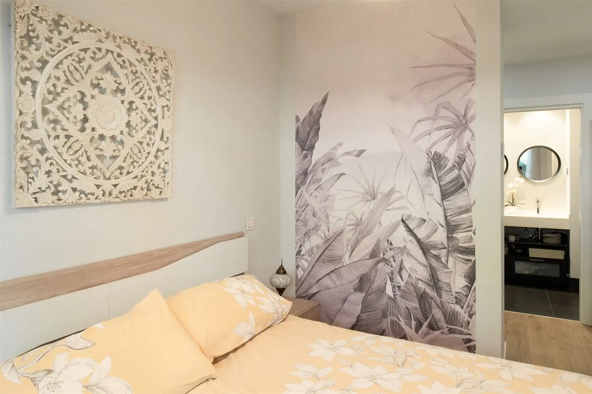 f19d2540-487d-464a-8aa7-7c000e7f5821