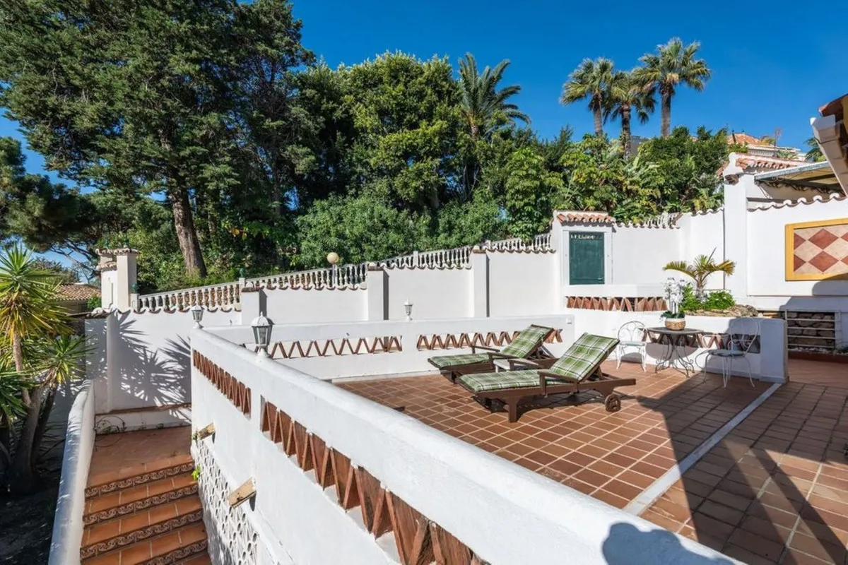 11730ac7-caf4-436b-a3df-dd94e8042726