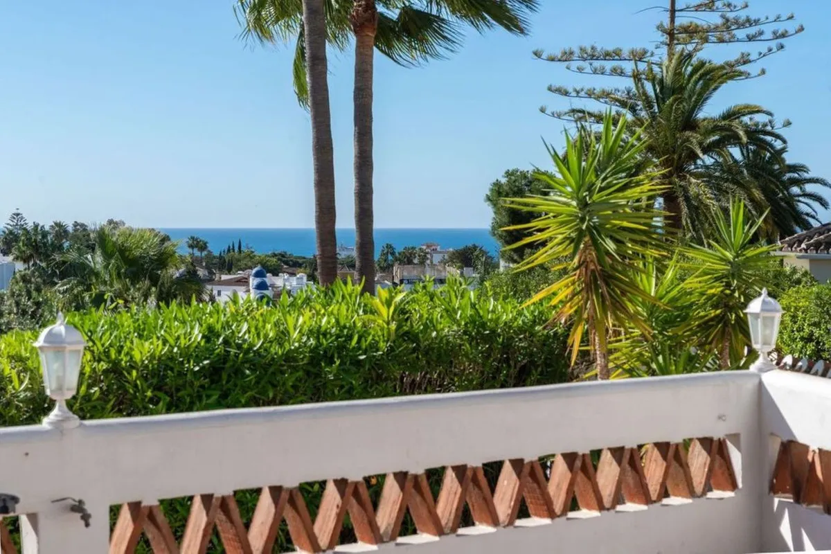 2d0f2459-5eab-41b9-aeca-6e5f89671292