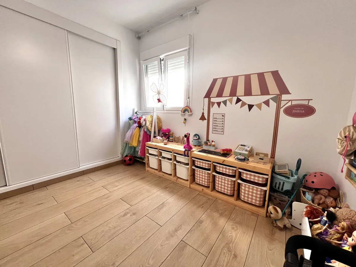 23df6f9e-548e-4bff-b4de-be74147712d1