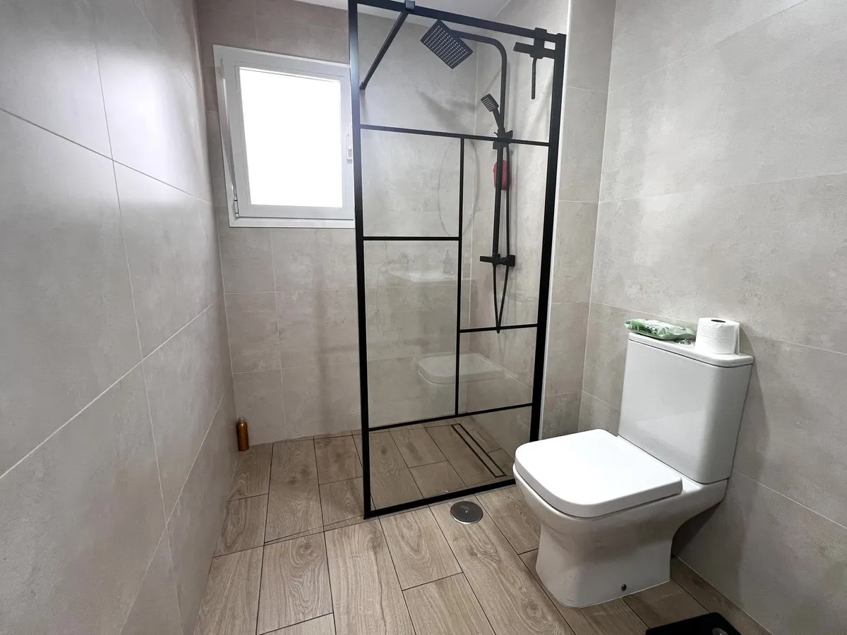 b105bea1-f53a-432f-b65c-aa8a3440ccde