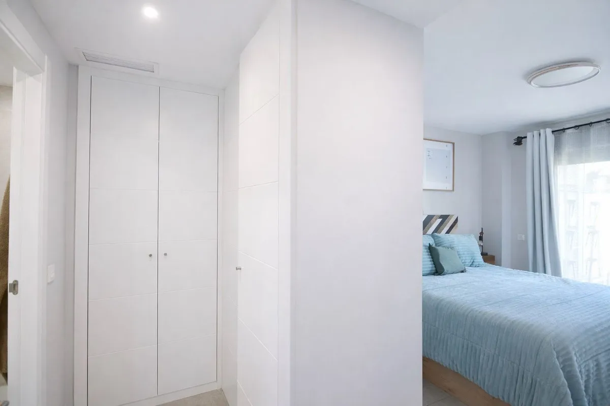 7054db68-f3f4-4d90-9ba4-89c2631772ee