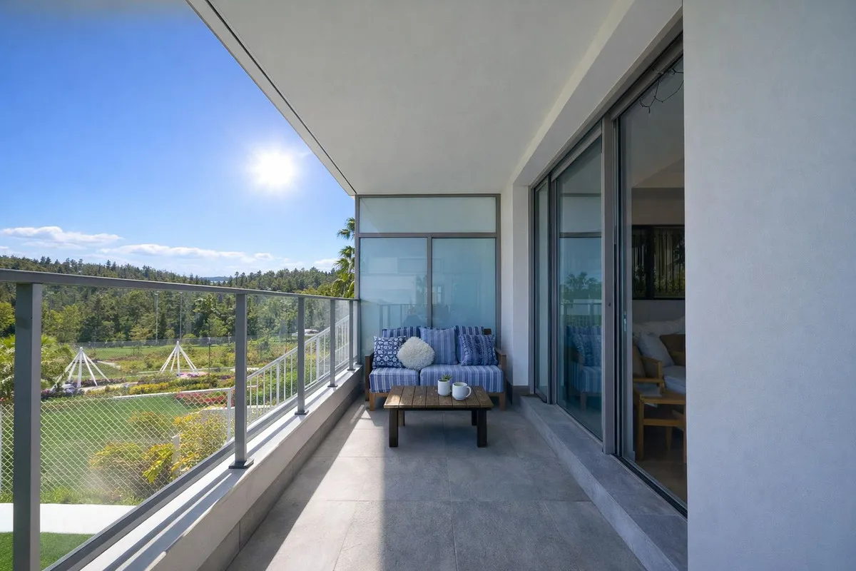 731e46d4-4ded-42fa-8fa4-adeaf388dea1