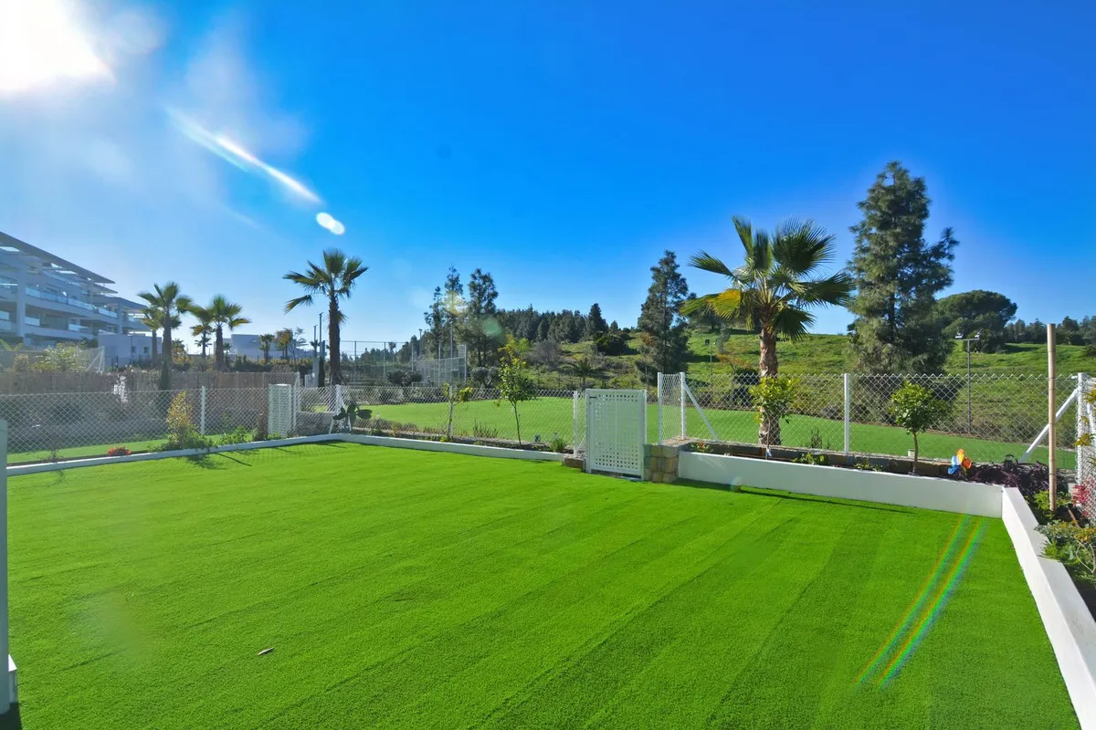 ba10c7cd-a083-4cb7-9da2-625eebb0717a