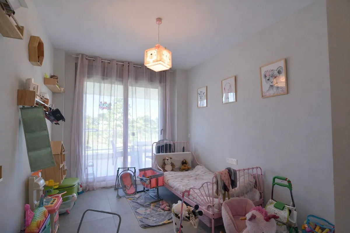 bcd5f3f3-86ac-40af-b670-9eaec28f580a