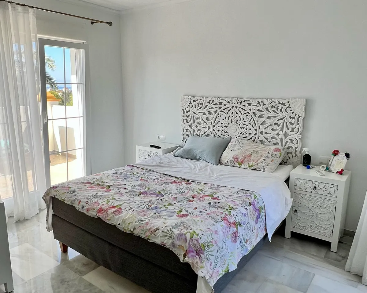 65ed8285-9c45-47a7-97d0-5dfe4ba18d07