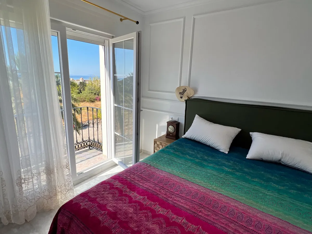 89f58c03-cd97-413a-b6ee-4fd1e28ef2dc