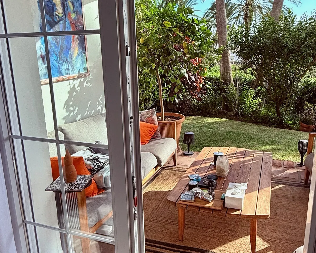 ba0725ae-f186-46df-b2d6-f5c8c85da175