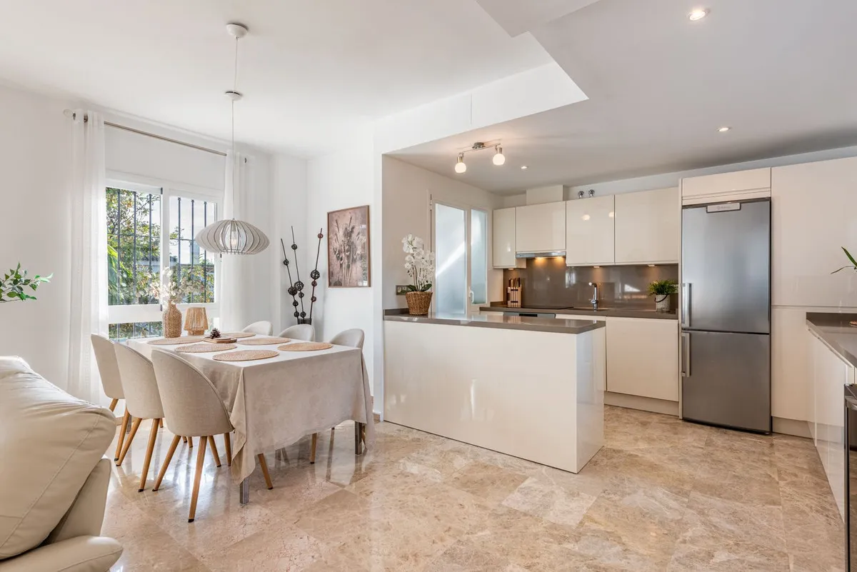 0dc74610-2339-4784-8c4d-92a6d31297d7