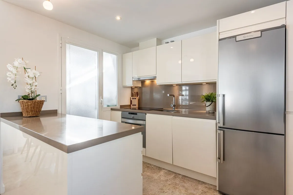 cd07eecd-8376-401e-8a77-098889d94c9a