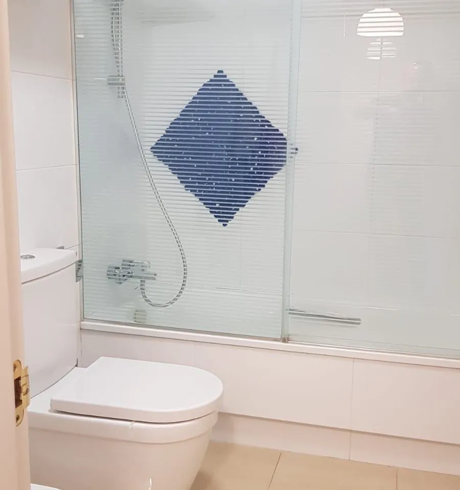 7c4c6d05-7e10-4bc6-a3e6-d5478954e7bb