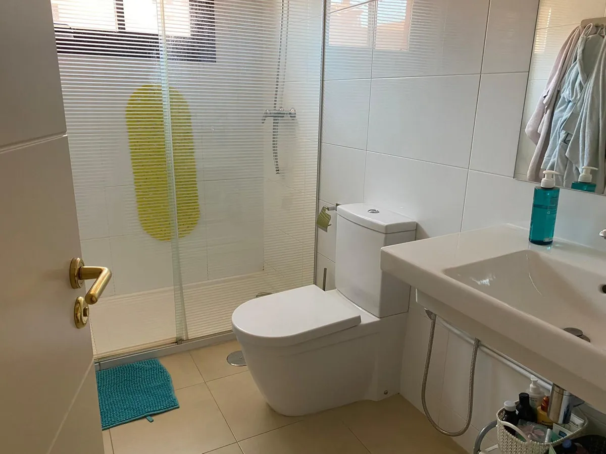 b5fbc656-71cc-4f4d-a924-fb733c99cb94