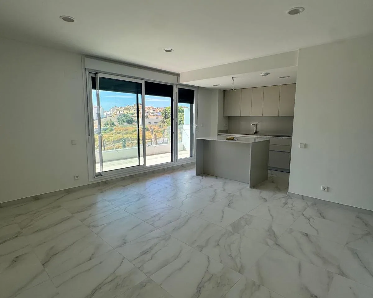 2feb5c83-af59-4dcb-8901-2f979f2b8d9f