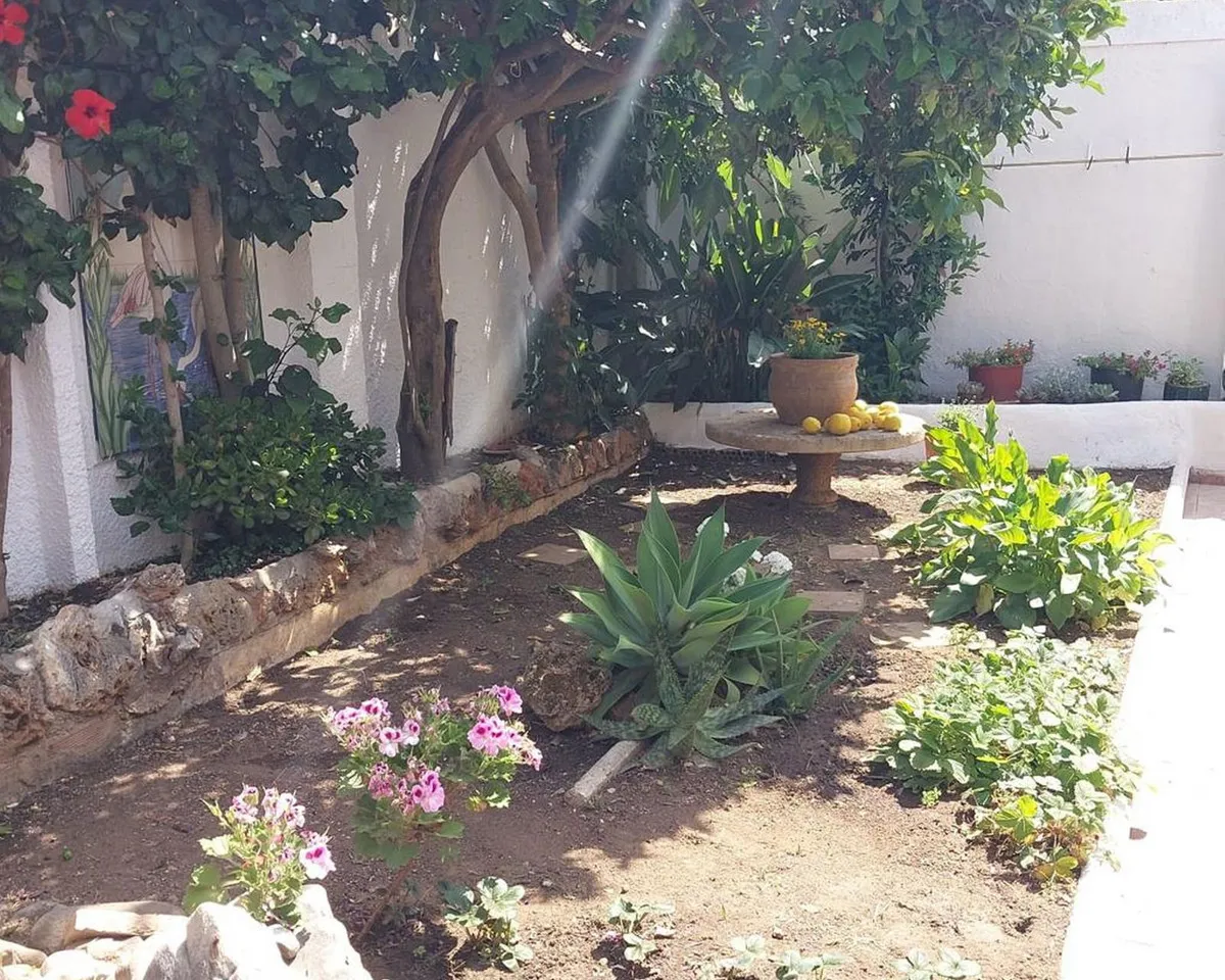 e1bf96fa-9e04-48a6-ba44-9e7f3f098f1f