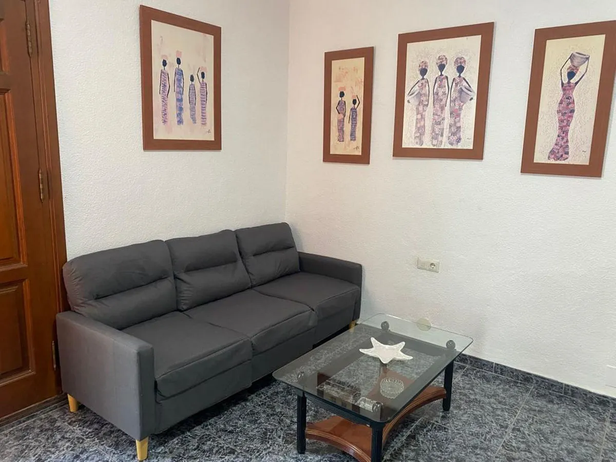 ee3bc629-c7ff-4696-8703-e4259c4b6b8b