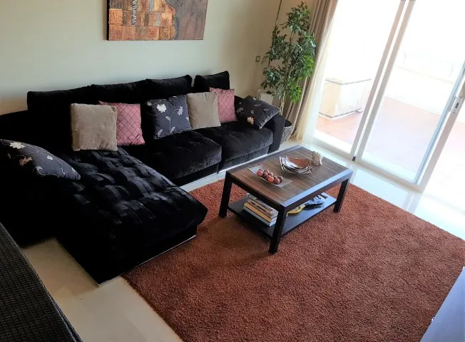 4bf6da3e-03f9-45fb-9580-1e313c600b12