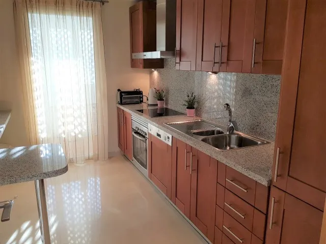 609eb304-ef0a-4e2e-85c6-4f47890b5115