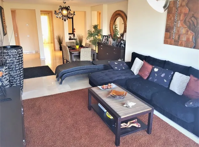 c1f6734f-41f3-42d5-9f7f-db586e26dcee