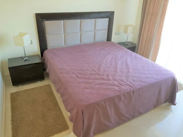 f0839f69-6d15-4837-bb7c-b16e88a4494e