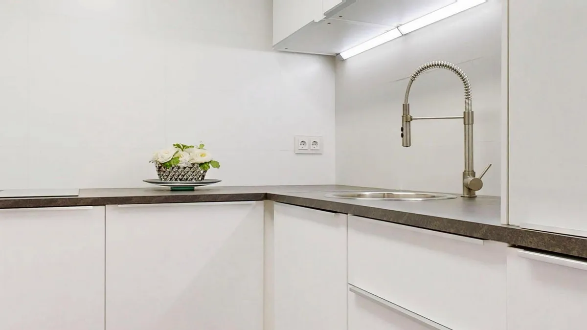 c5492171-c48a-4342-a152-c43175622671