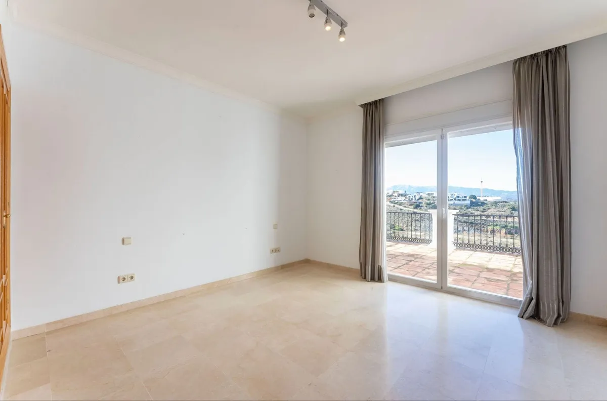 65a2c746-bd9e-49f2-983d-7cac1eedb44b