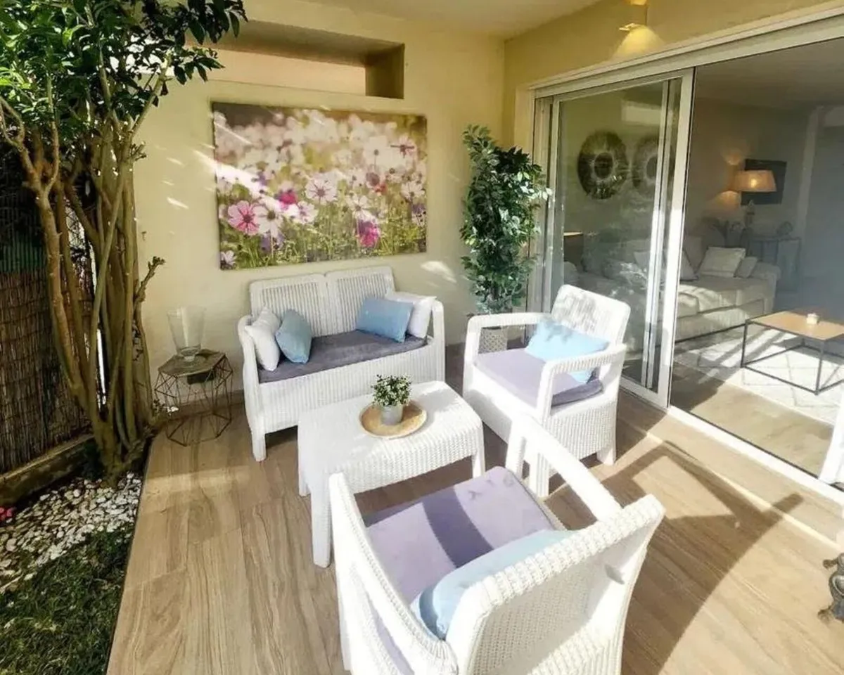 6532de97-da98-4d3a-b7c5-c70af5d4a73c