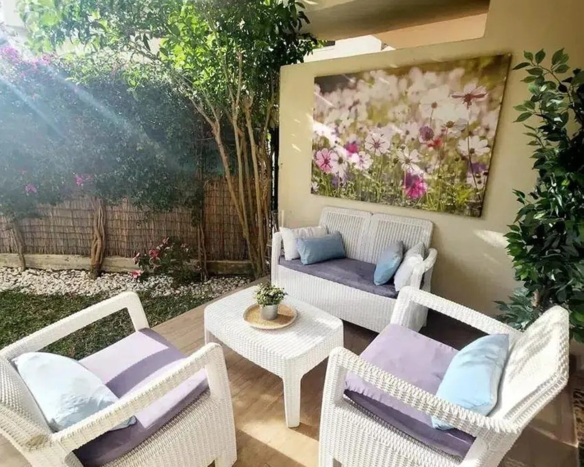 7d898d6a-d8d5-41f6-ba7a-86809984cff2