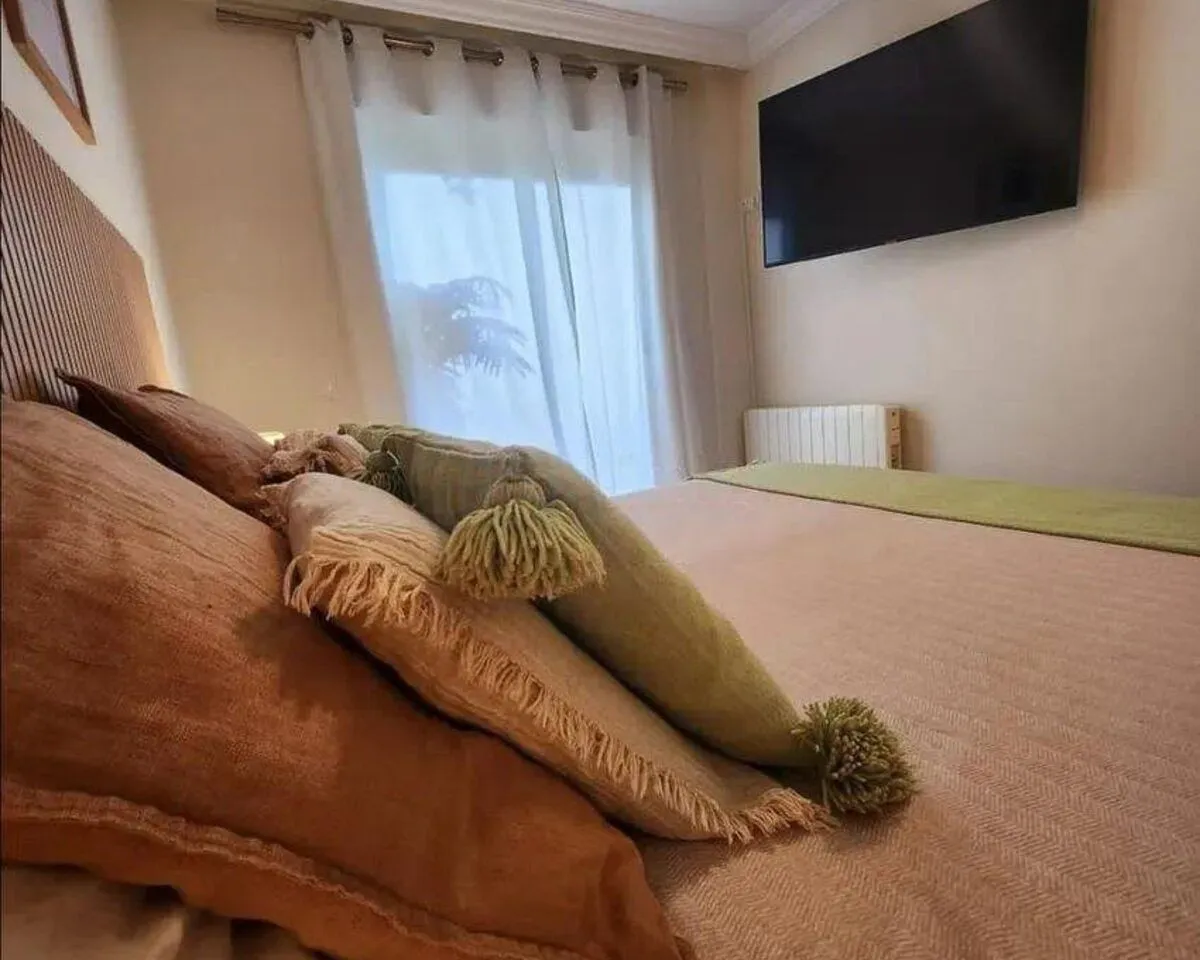 82062ae8-9f24-491c-97f1-62649d5eef36