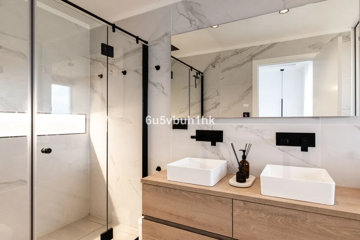 8a0f1e79-993d-4fbc-abe5-e76cbaea6a14