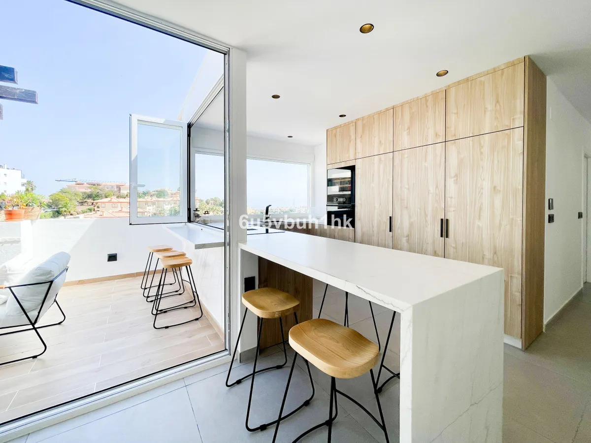 9886cc25-9d92-4474-b225-7464c919e235