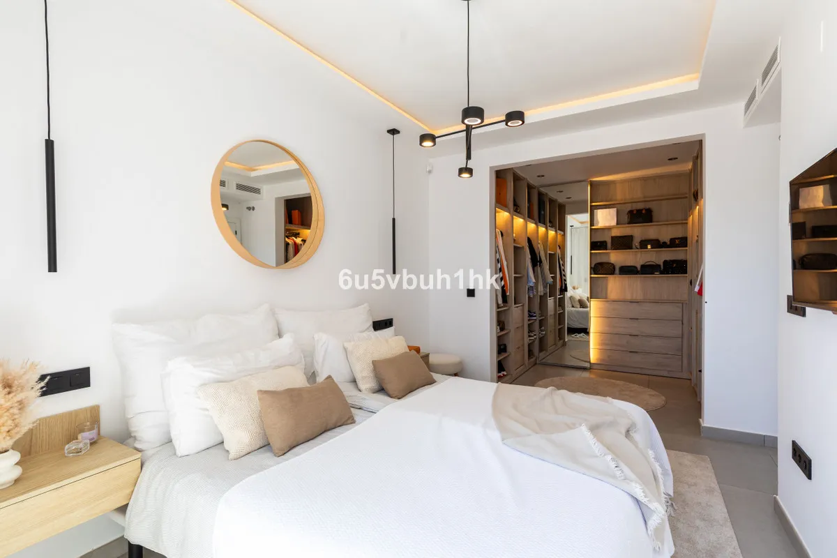 f39a3ec3-ca3e-4102-9303-86e3a9135dcf