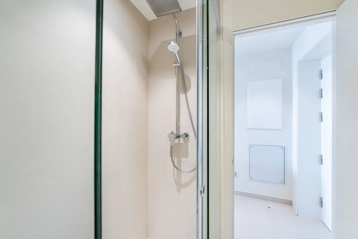 6809fb9c-6db6-4c73-aaf9-1b7d3c5f3b3f