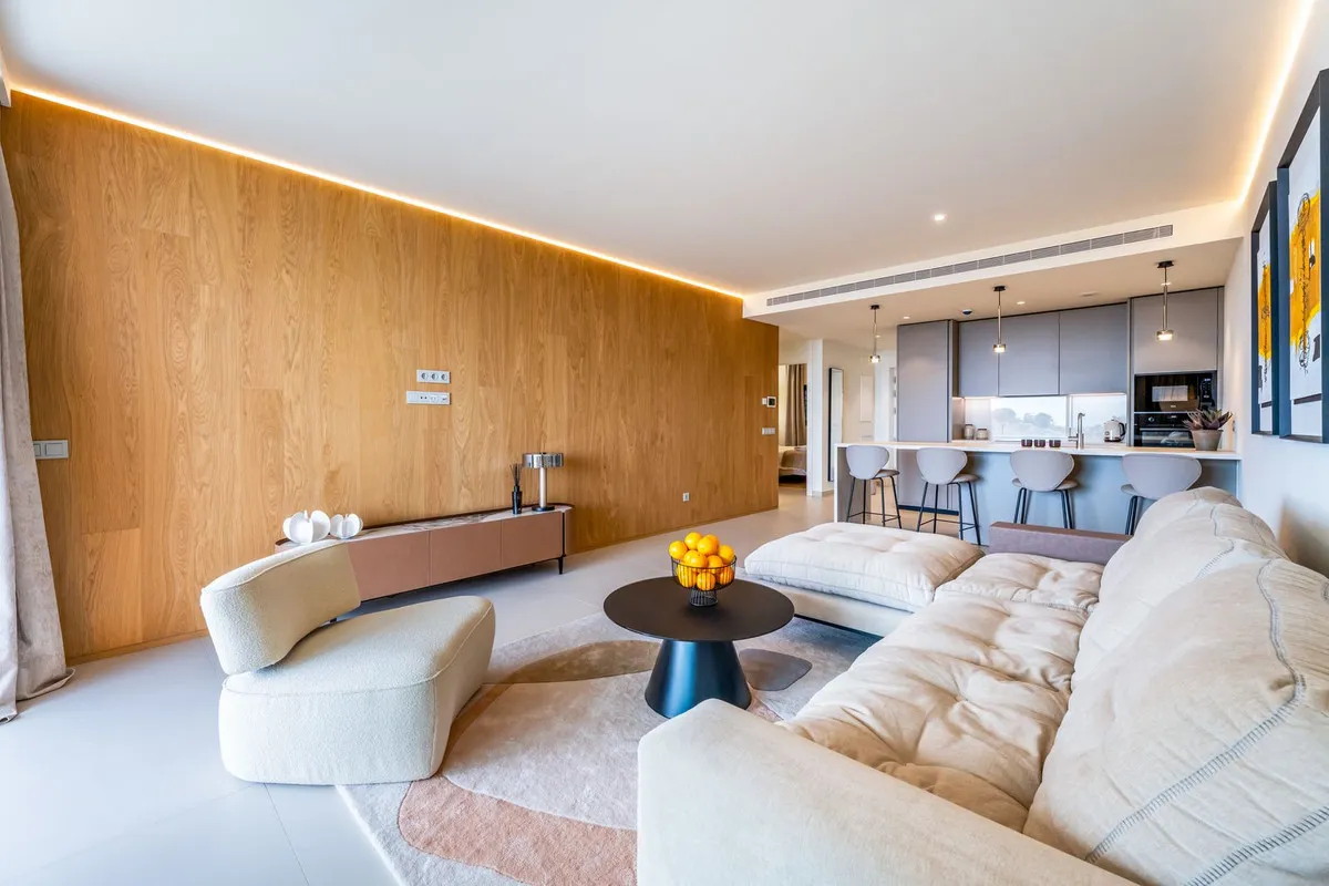 b5fc6cc6-f353-493d-9f4e-299a1f9ed849