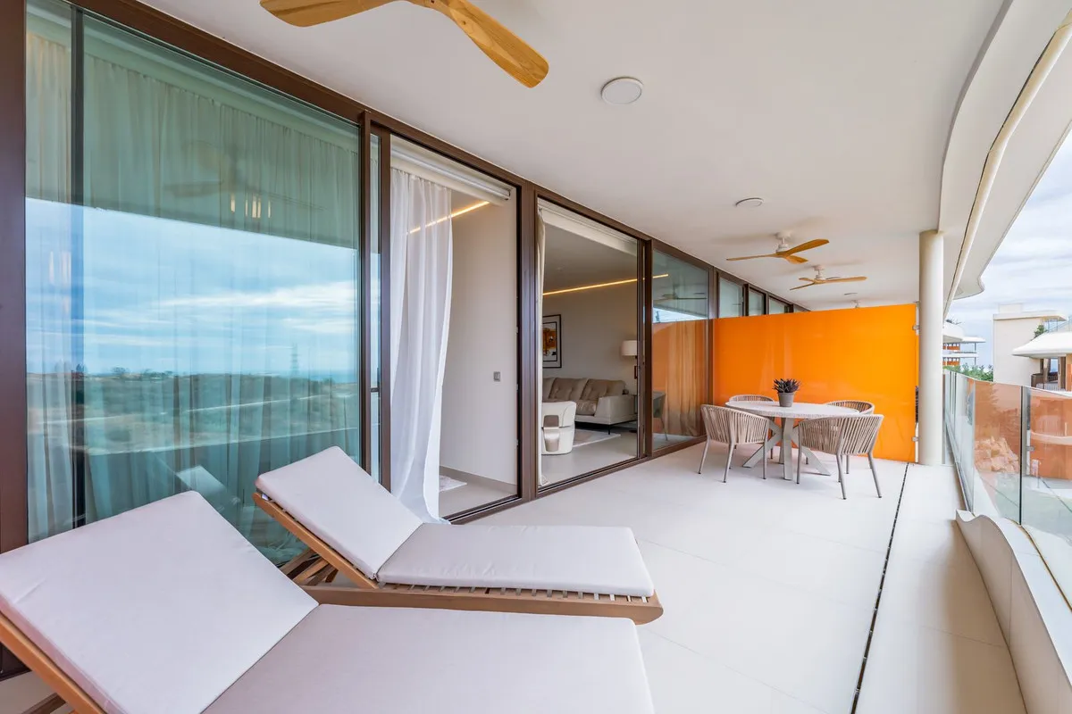 d1e60143-5c74-4a14-ae19-82998f2778f8