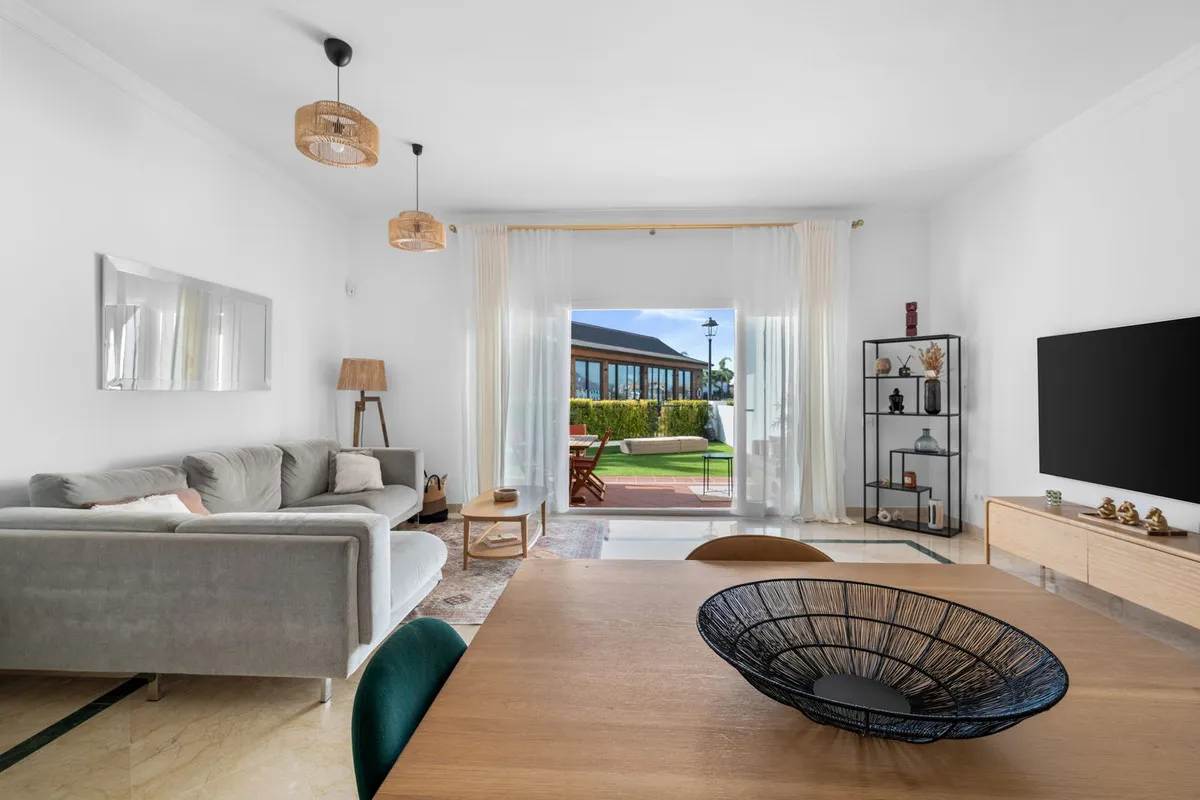 c311cc0a-f811-4124-b263-3e0ff074dc2d