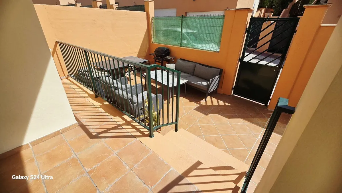 8d907c4e-f824-4bca-828e-2a555c6529e1