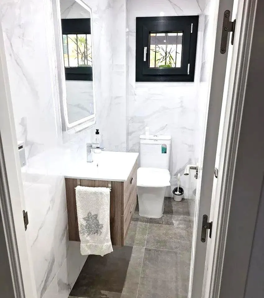 4a390fbe-9f9b-4f57-bf6d-66e694b97aee